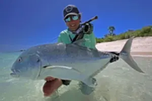 Cosmoledo Atoll, Seychellen. Das Paradies für das Fliegenfischen auf Giant Trevally